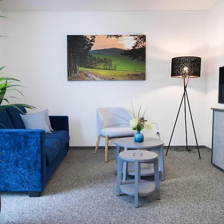 Aktivhotel Inselsberg 4* تابارز