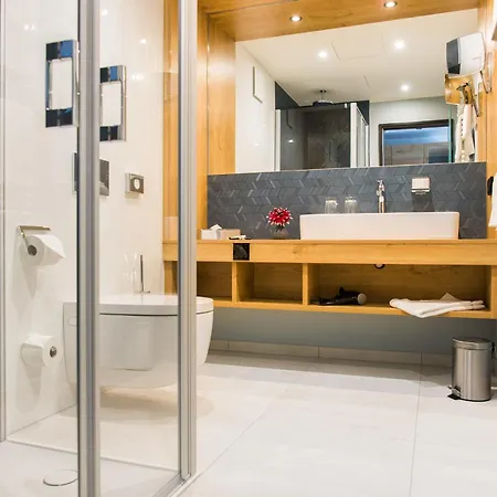 Aktivhotel Inselsberg فندق